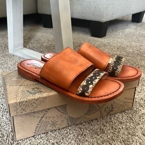 NIB Free People Saturday Sandals